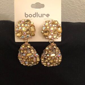 Beautiful gold sparkly fashion earrings